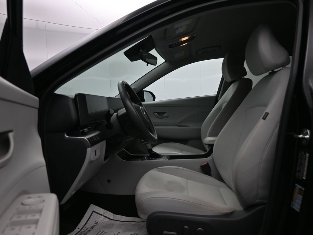 Used 2024 Hyundai Kona SEL AWD/4WD image 23