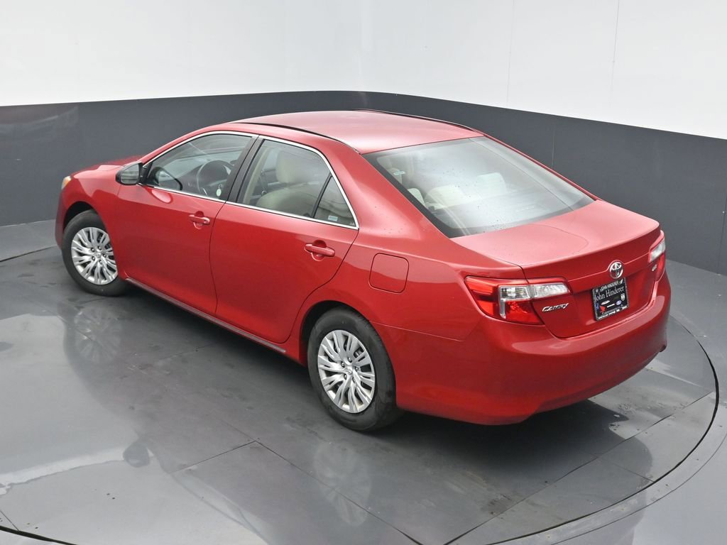 Used 2014 Toyota Camry LE FWD image 37