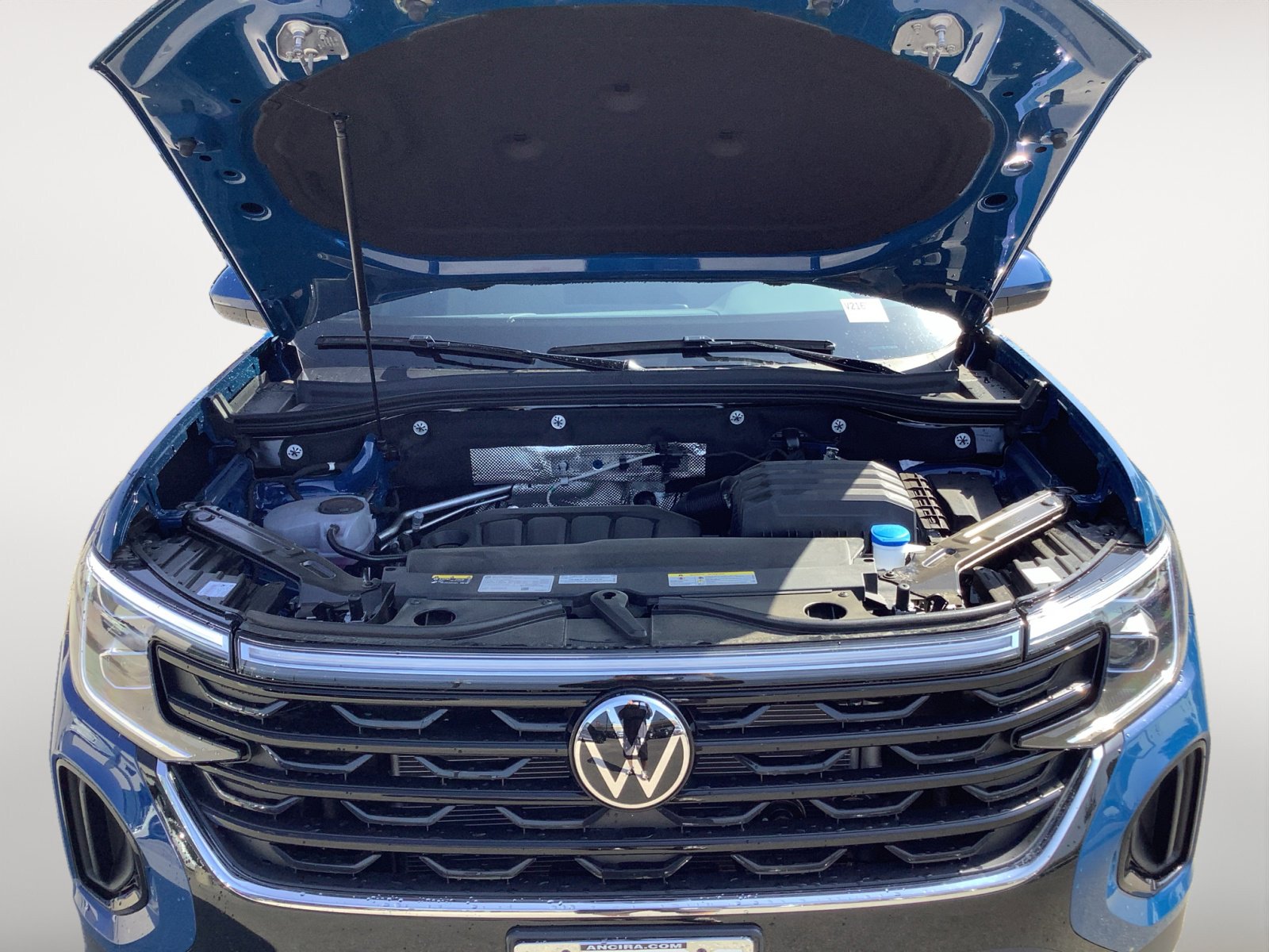 New 2026 Volkswagen Atlas Cross Sport SE image 11