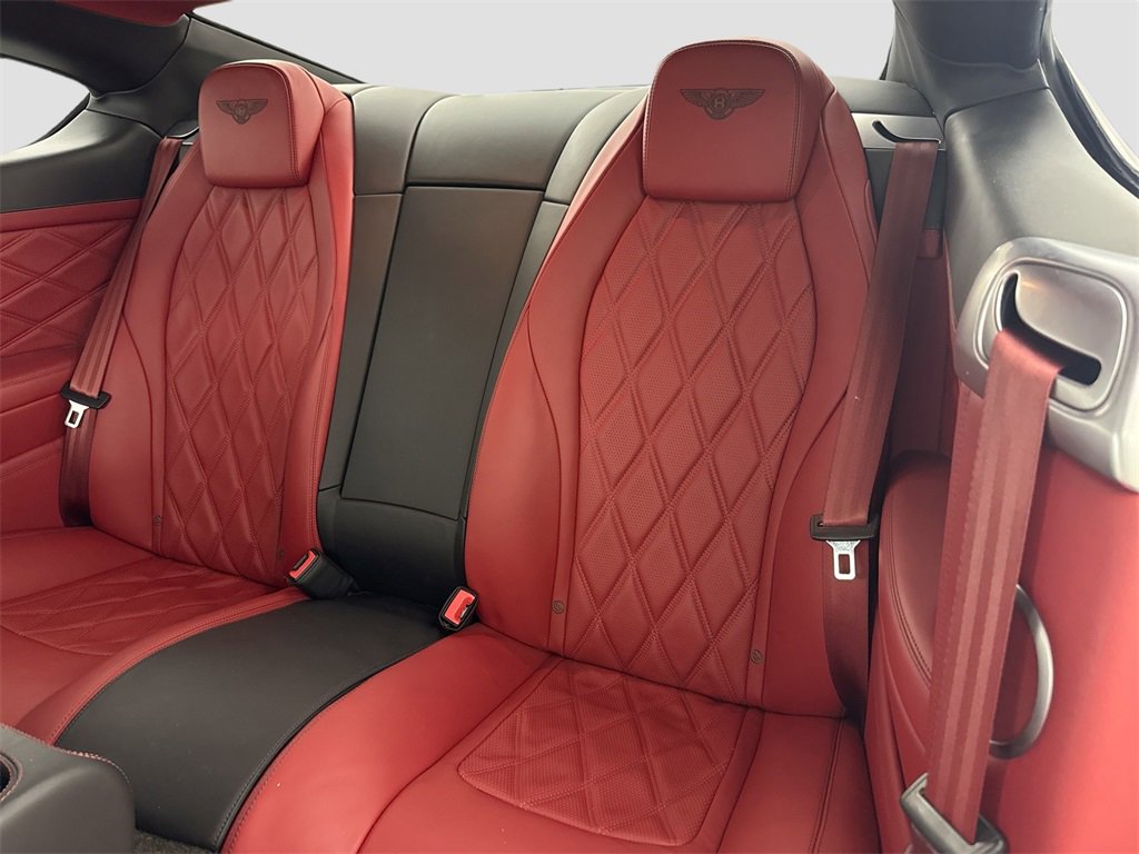 Used 2015 Bentley Continental GT image 25