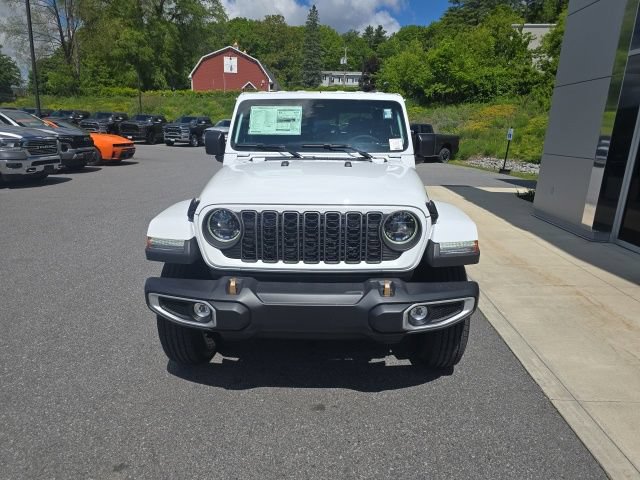 New 2026 Jeep Gladiator Sport AWD/4WD image 2
