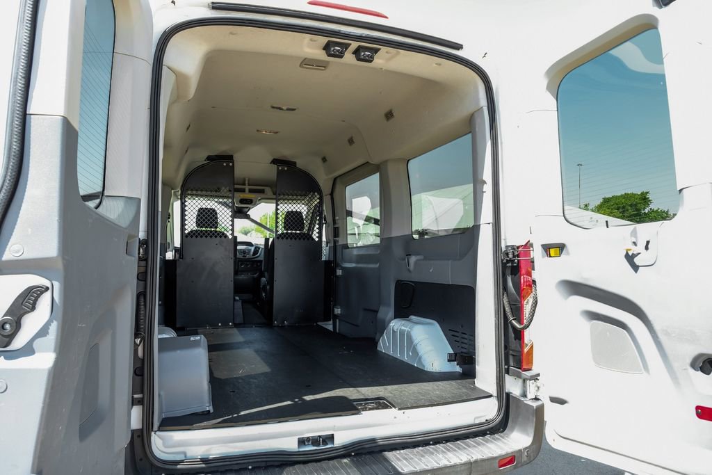 Used 2015 Ford Transit 150 XLT image 51