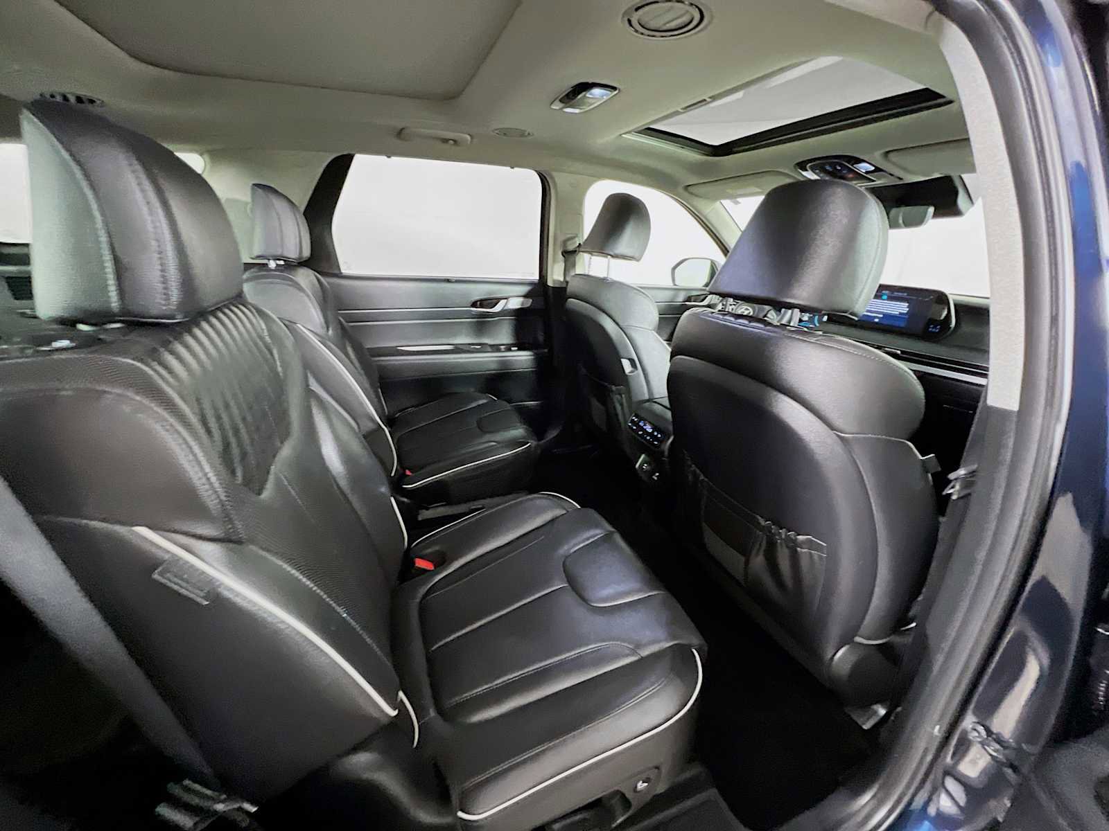 Used 2023 Hyundai Palisade Limited image 27