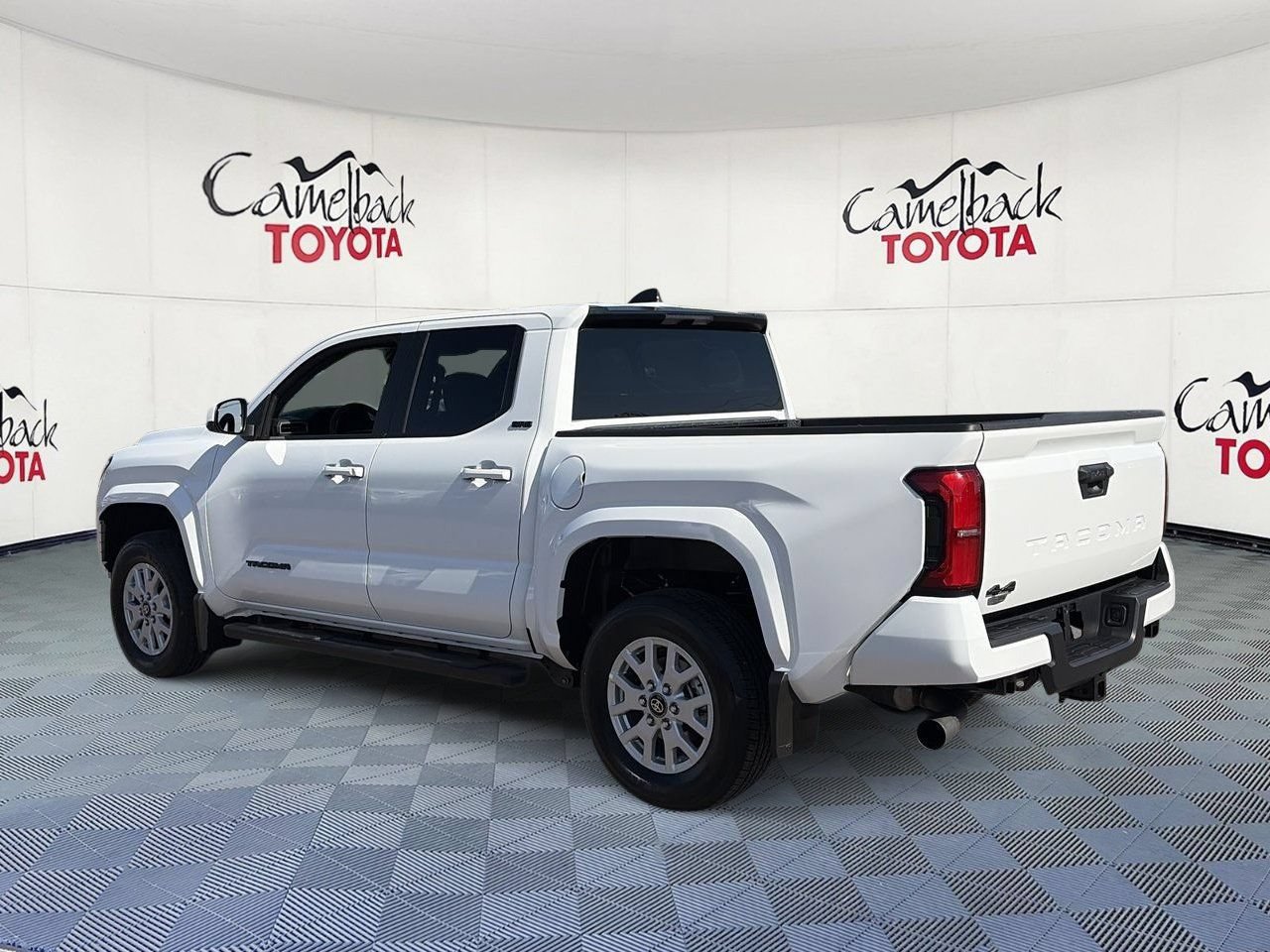 New 2026 Toyota Tacoma SR5 AWD/4WD image 5