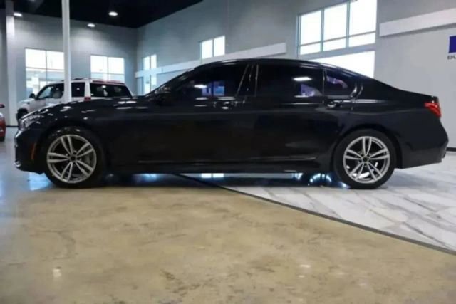 Used 2016 BMW 750i xDrive AWD/4WD image 42