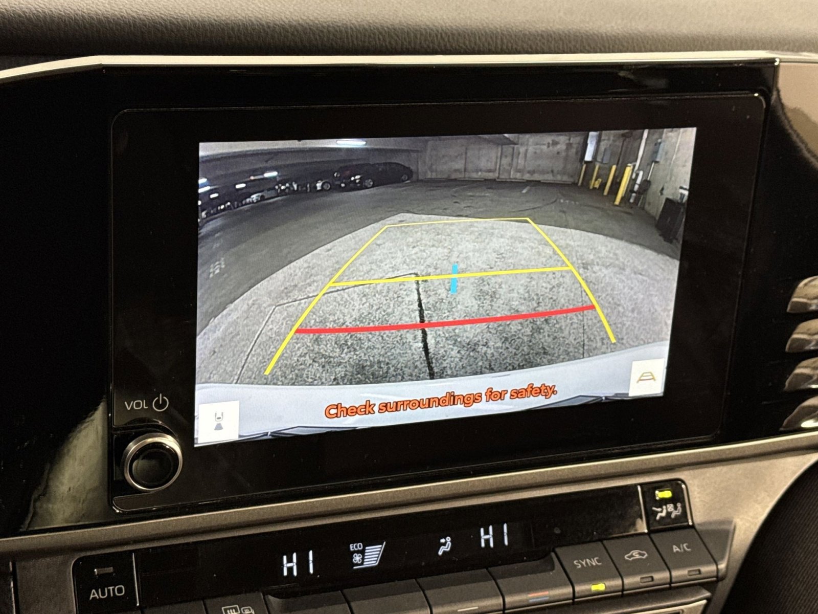 Used 2025 Toyota Camry LE image 23