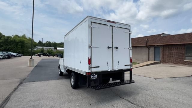 Used 2016 Chevrolet Express 3500 RWD image 7