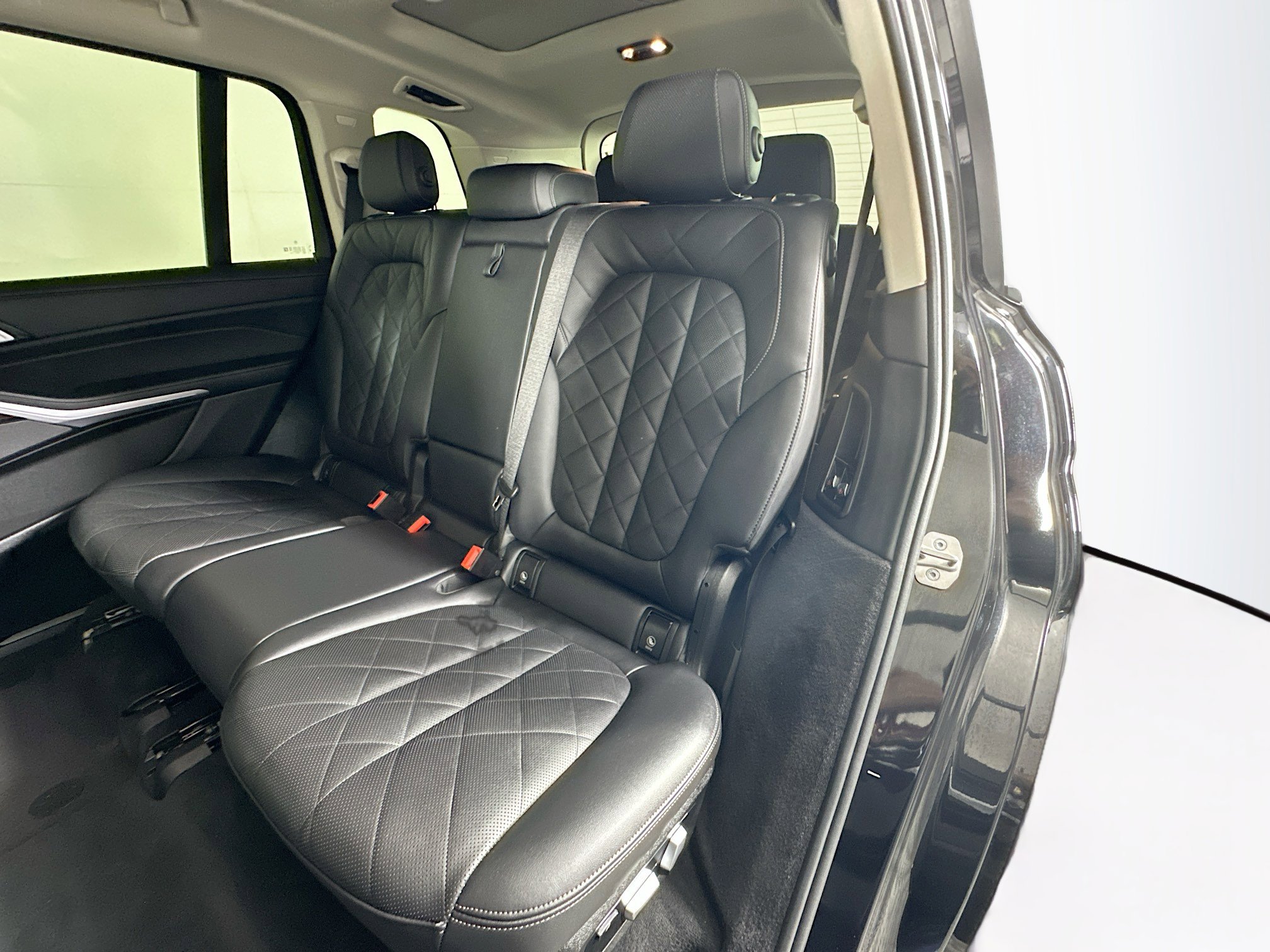 Used 2025 BMW X7 xDrive40i image 26