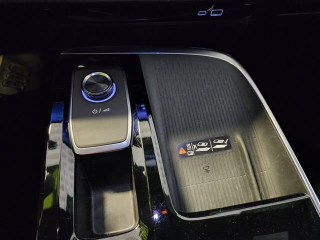 Certified 2025 Buick Enclave Preferred FWD image 31