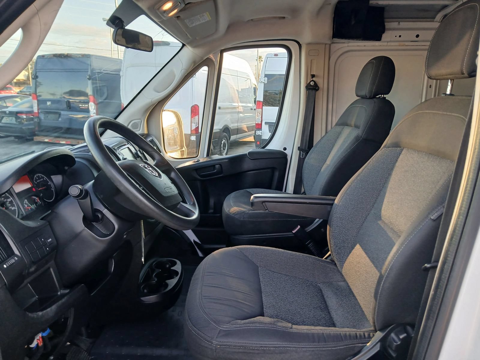 Used 2017 RAM ProMaster 1500 FWD image 12