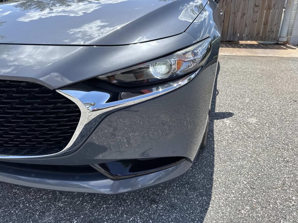 Used 2022 MAZDA MAZDA3 s FWD image 10