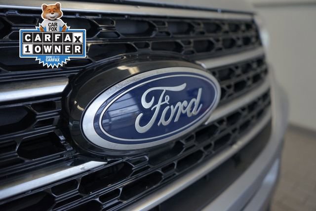 Used 2023 Ford Explorer XLT AWD/4WD image 19