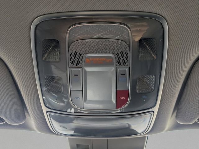 Used 2024 Genesis GV80 2.5T AWD/4WD image 20