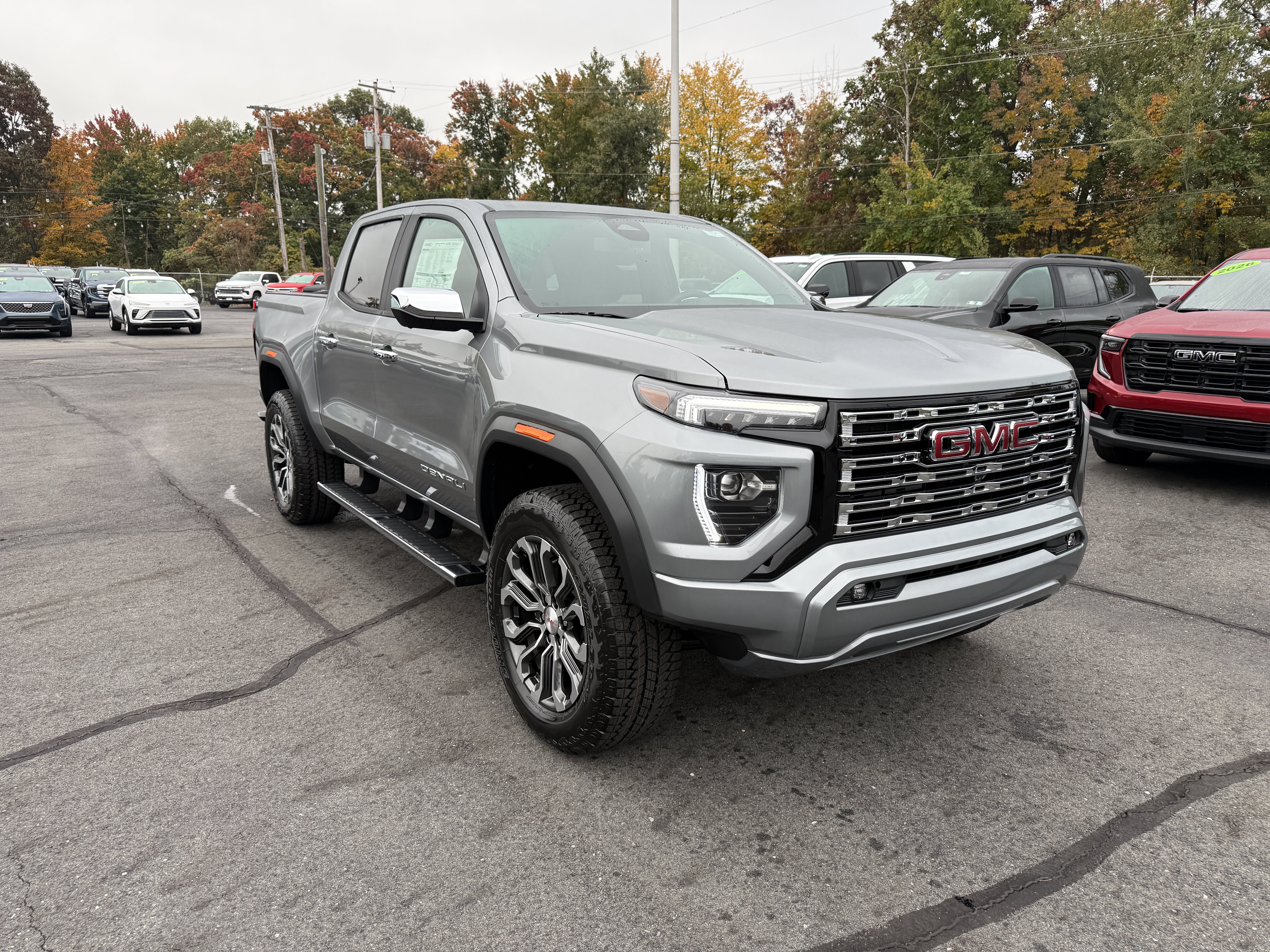New 2026 GMC Canyon Denali AWD/4WD image 7