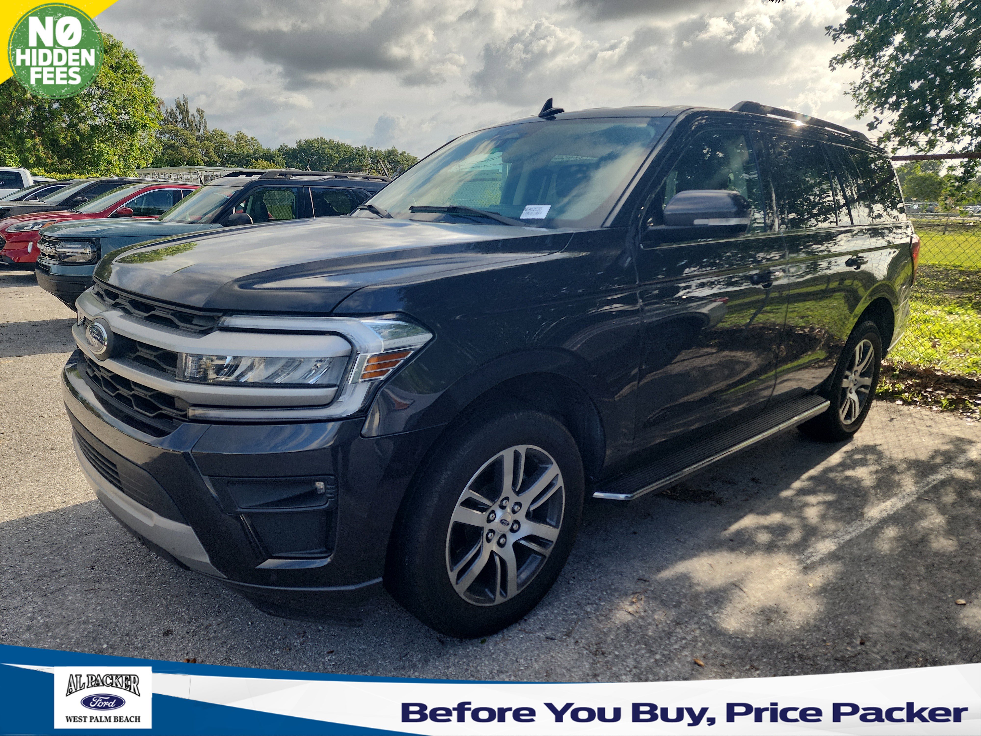 Used 2022 Ford Expedition XLT RWD image 1