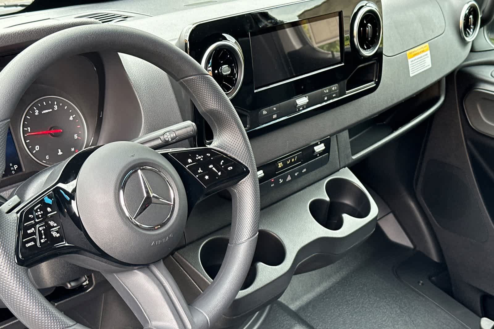 New 2026 Mercedes-Benz Sprinter 2500 image 11