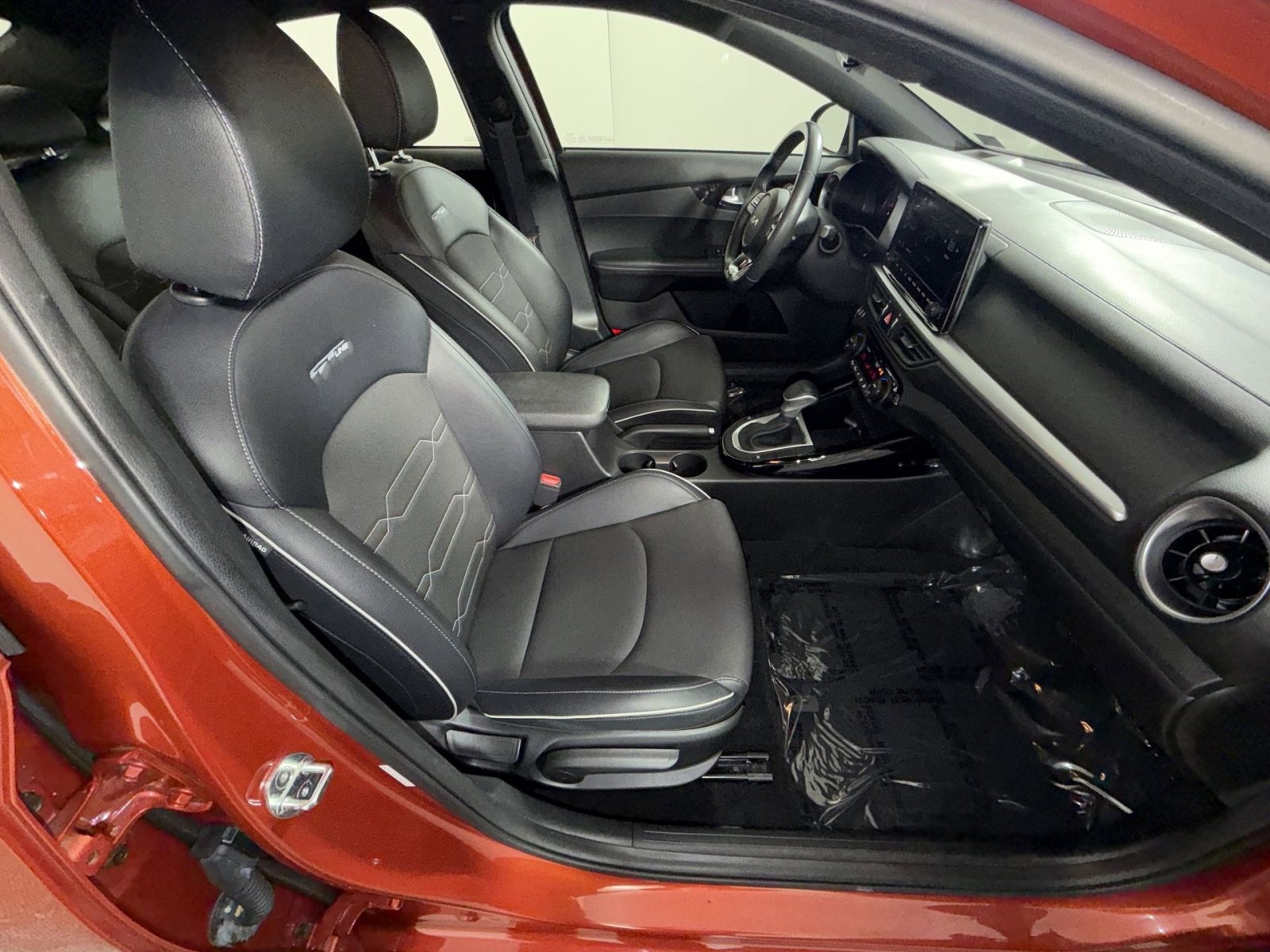 Used 2023 Kia Forte GT-Line image 26