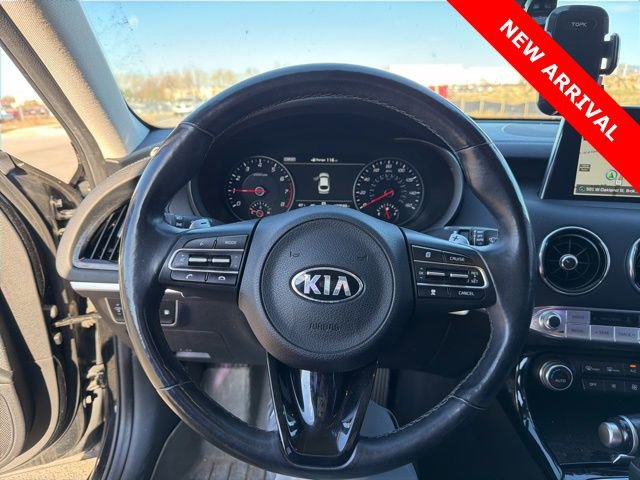 Used 2018 Kia Stinger Premium image 9