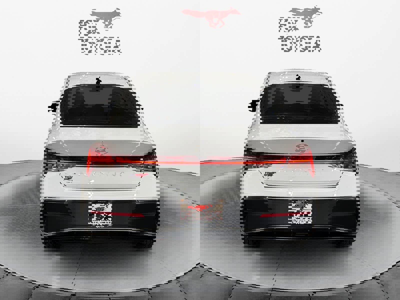 Used 2025 Hyundai Elantra SEL image 5