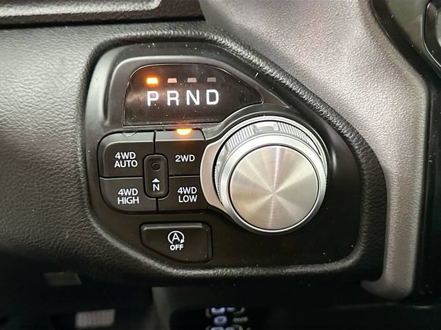 Used 2025 RAM 1500 Laramie AWD/4WD image 22