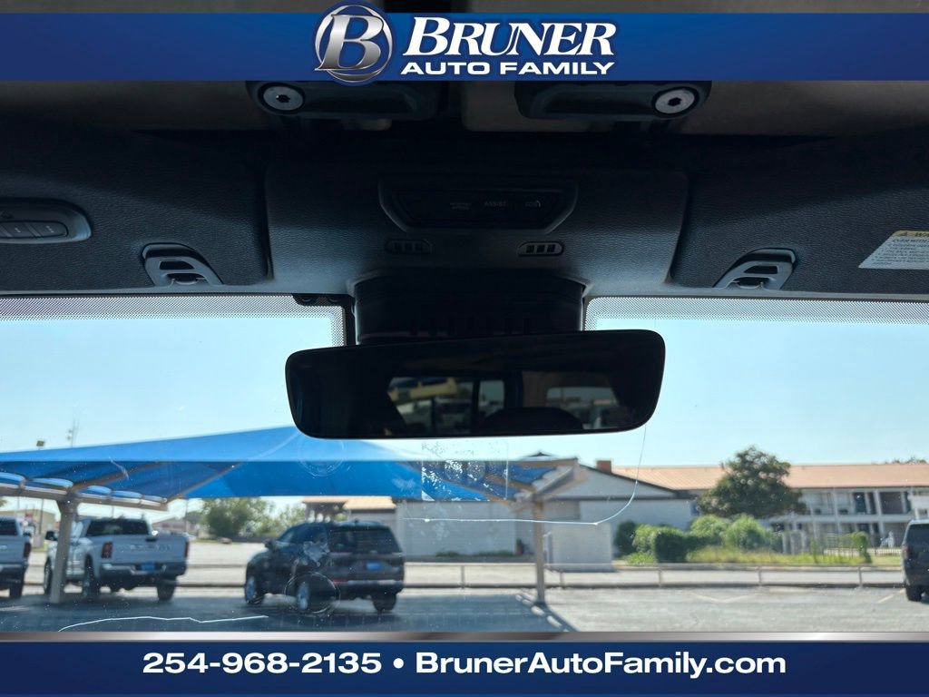 Used 2023 Jeep Wrangler Unlimited Rubicon 392 image 22