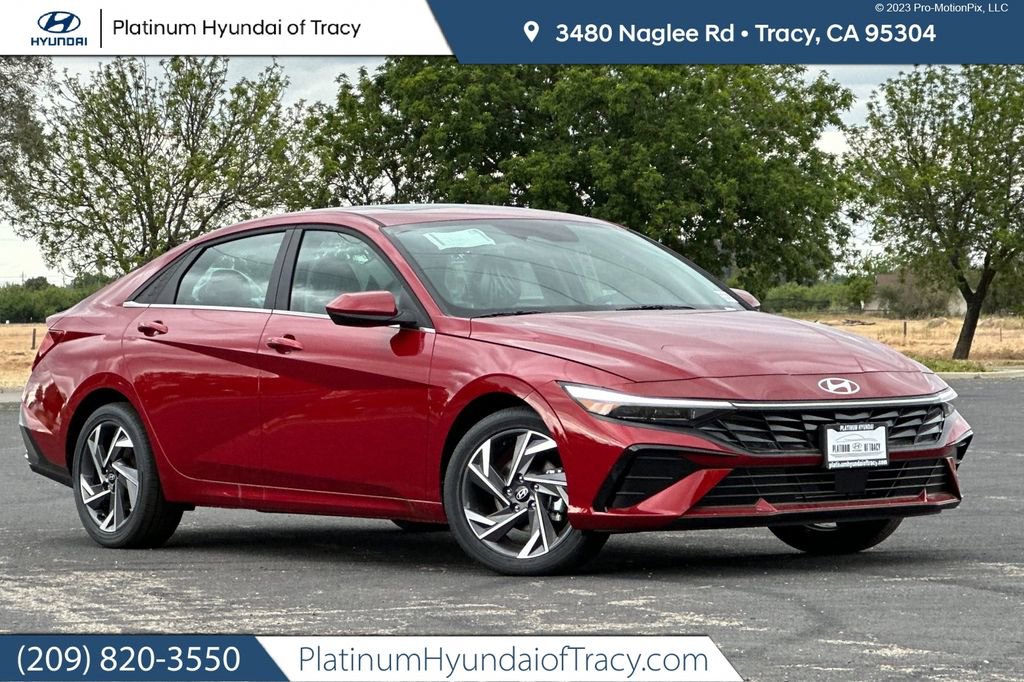 New 2025 Hyundai Elantra SEL