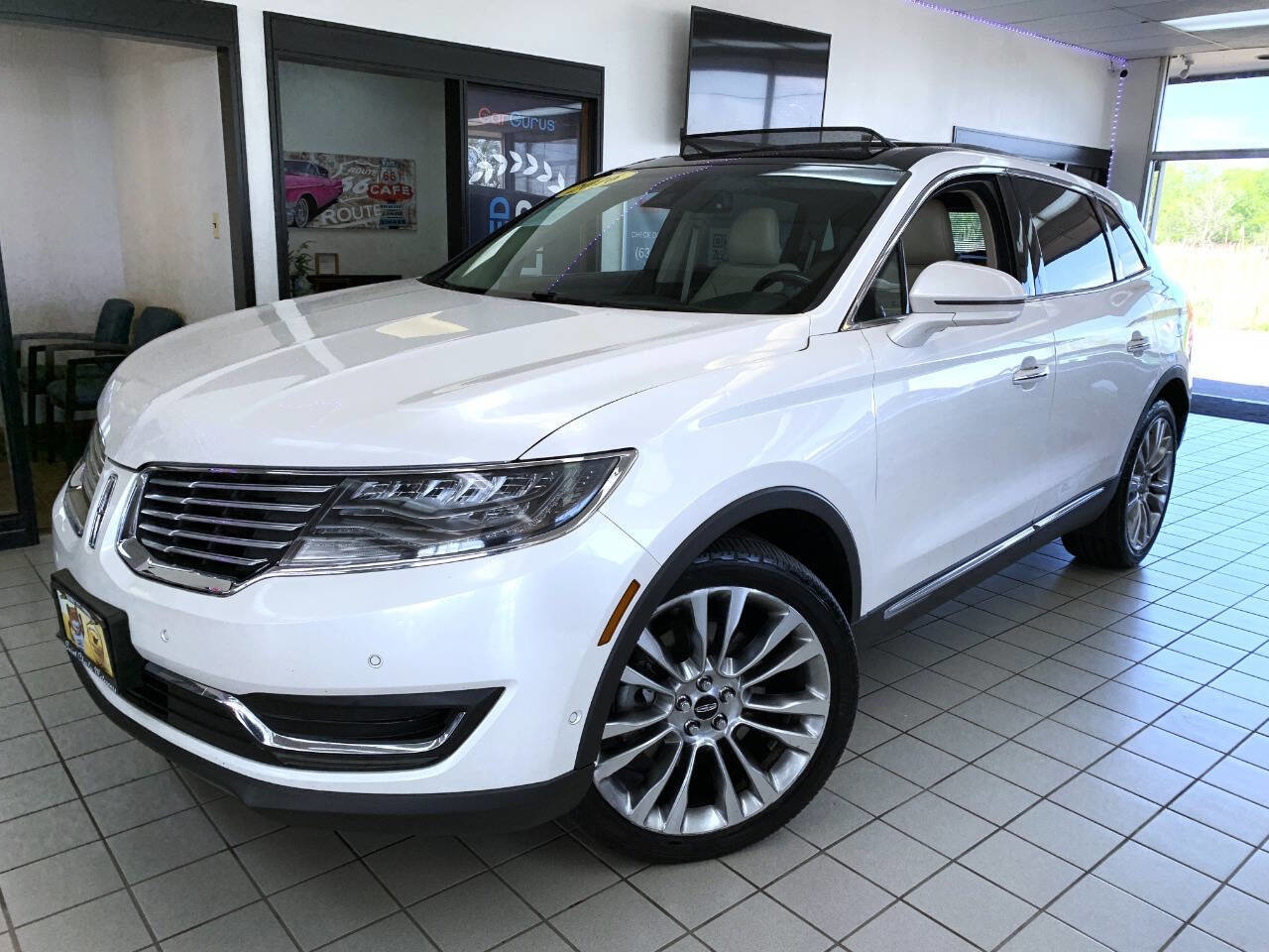 Used 2016 Lincoln MKX Reserve w/ Luxury Package