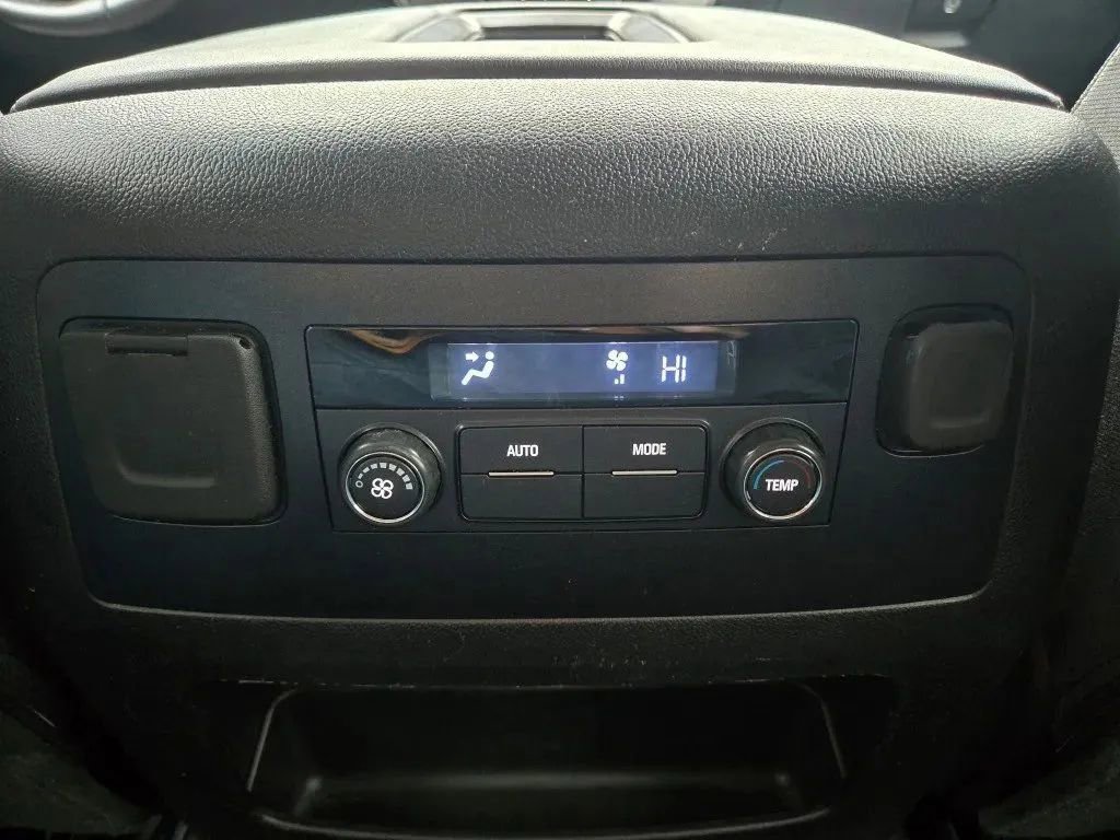 Used 2019 Chevrolet Tahoe LS w/ Enhanced Driver Alert Package image 27