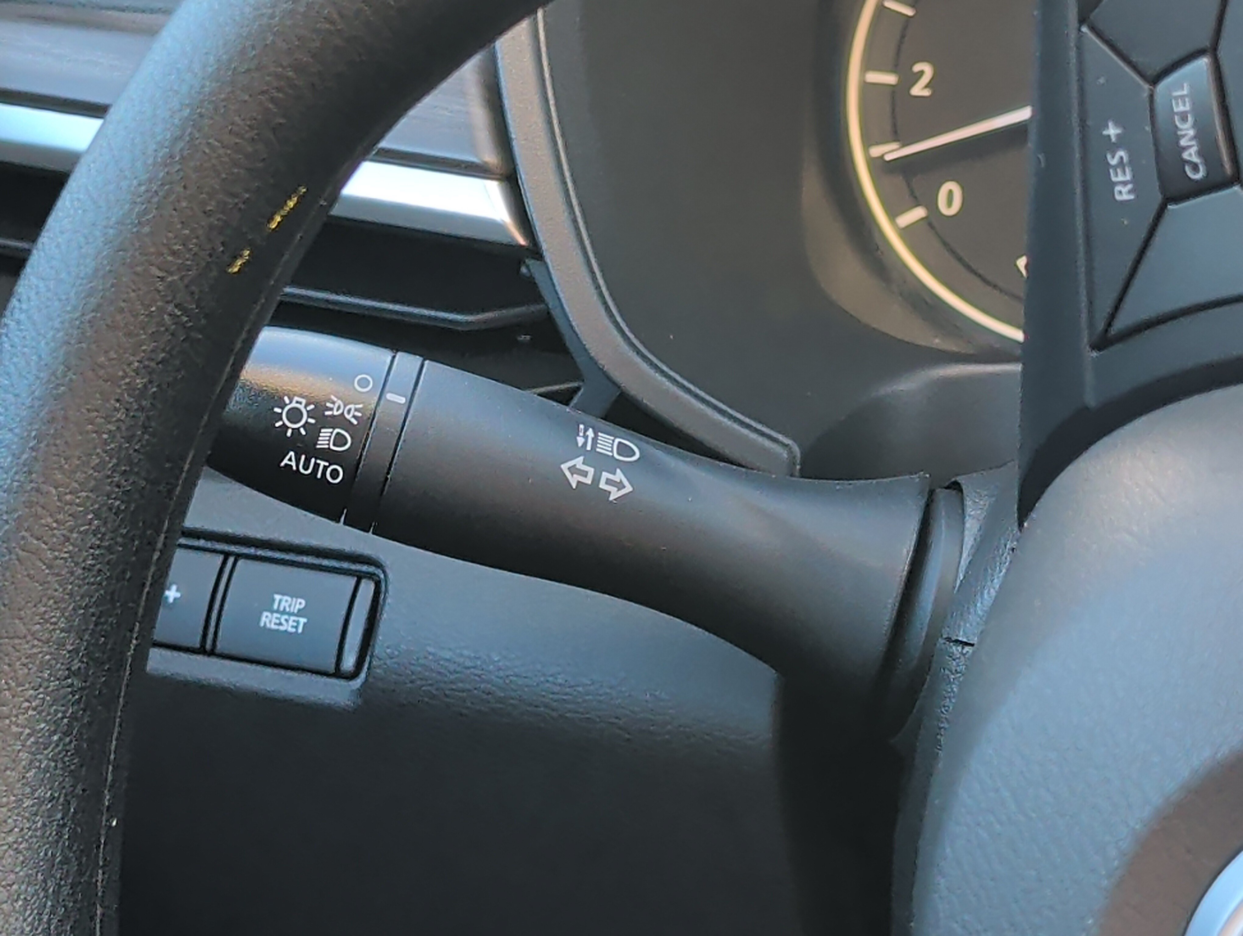 Used 2025 Nissan Altima 2.5 SV FWD image 28