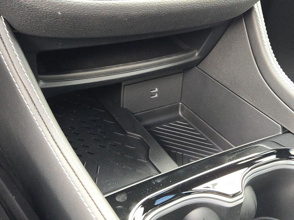 New 2026 Chrysler Pacifica Limited w/ S Appearance Package image 28