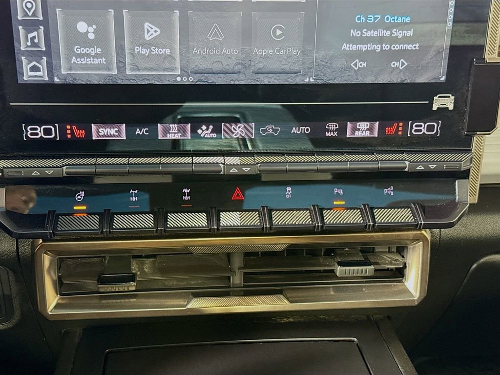 Used 2024 GMC Hummer EV 2X w/ Extreme Off-Road Package image 16