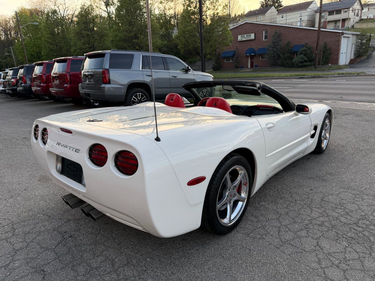 Used 2002 Chevrolet Corvette Convertible w/ Preferred Equipment Group2 RWD image 5