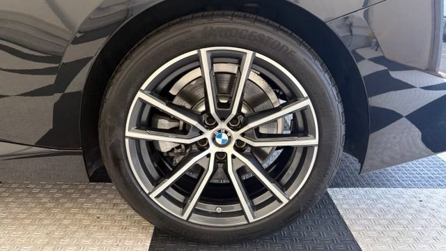 Used 2024 BMW 230i xDrive Coupe AWD/4WD image 10