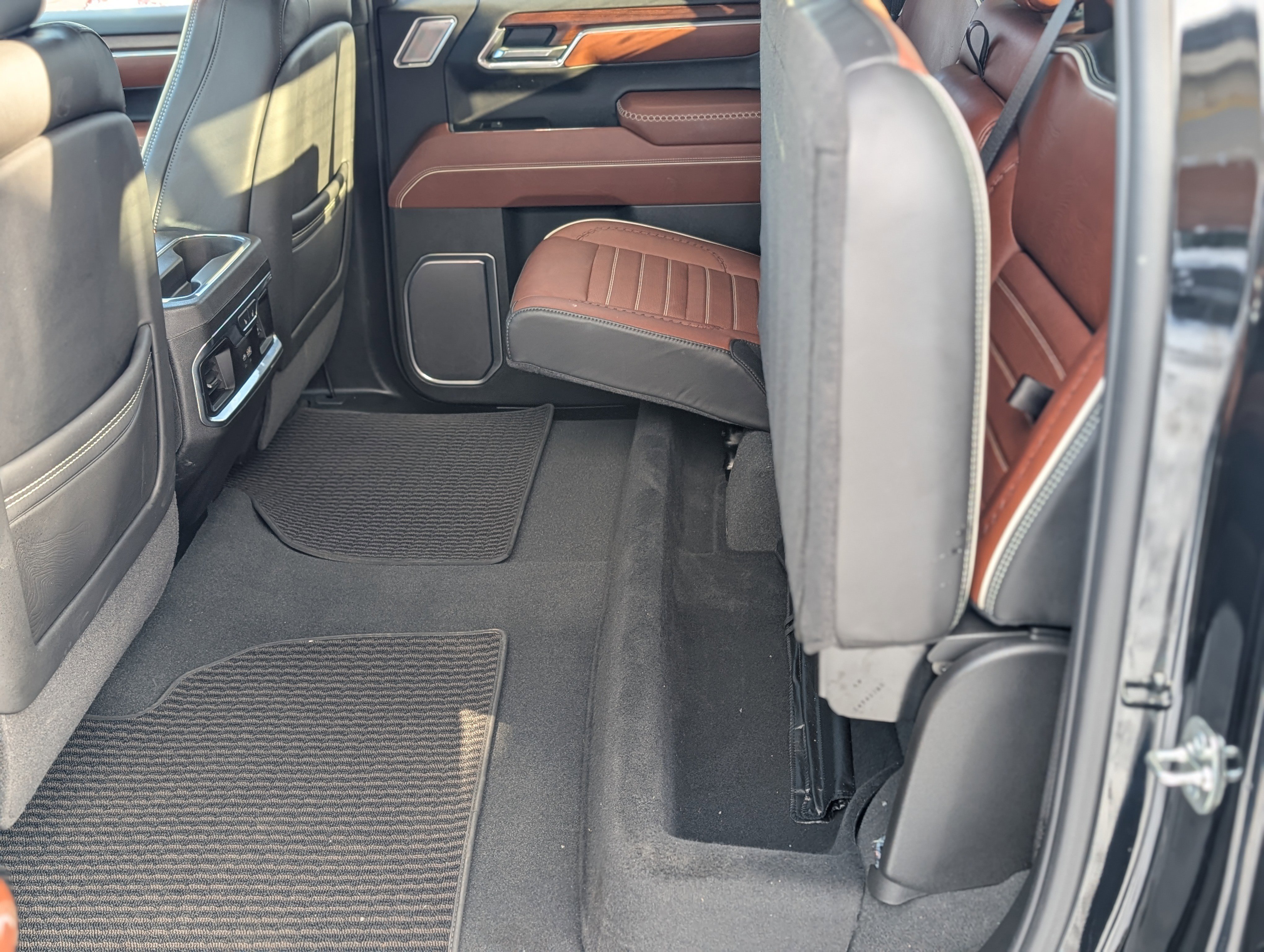 Used 2025 GMC Sierra 1500 Denali Ultimate image 44