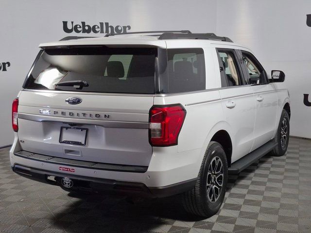 Used 2022 Ford Expedition XLT image 7