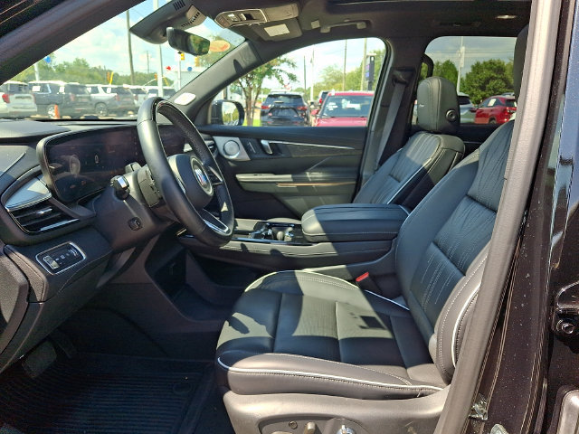 Used 2026 Buick Enclave Avenir w/ Super Cruise Package FWD image 13