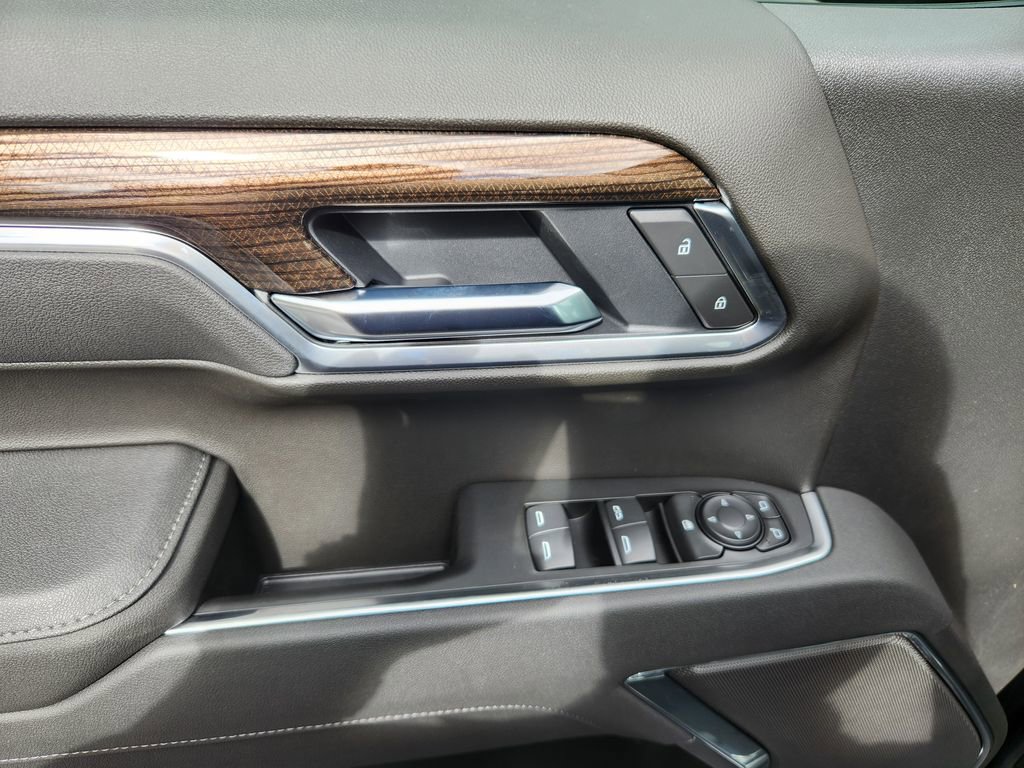 New 2026 Chevrolet Silverado 1500 LT image 13