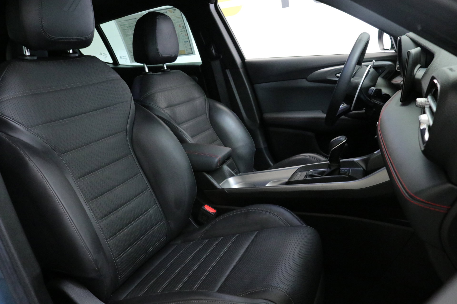 Used 2024 Dodge Hornet R/T Plus w/ R/T Blacktop Package image 28