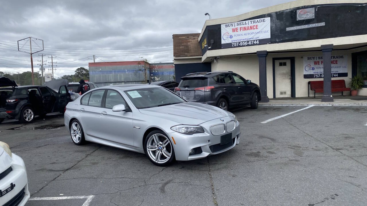 Used 2013 BMW 550i Sedan RWD image 13