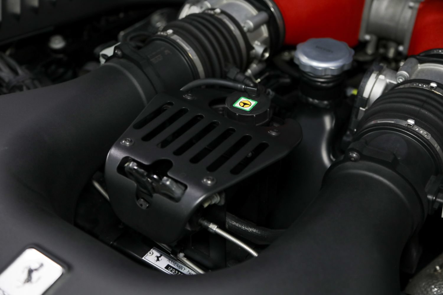 Used 2015 Ferrari 458 Spider RWD image 55