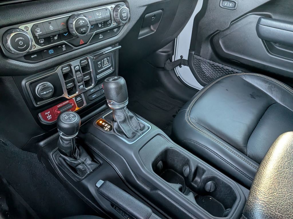 Used 2024 Jeep Wrangler Unlimited image 20
