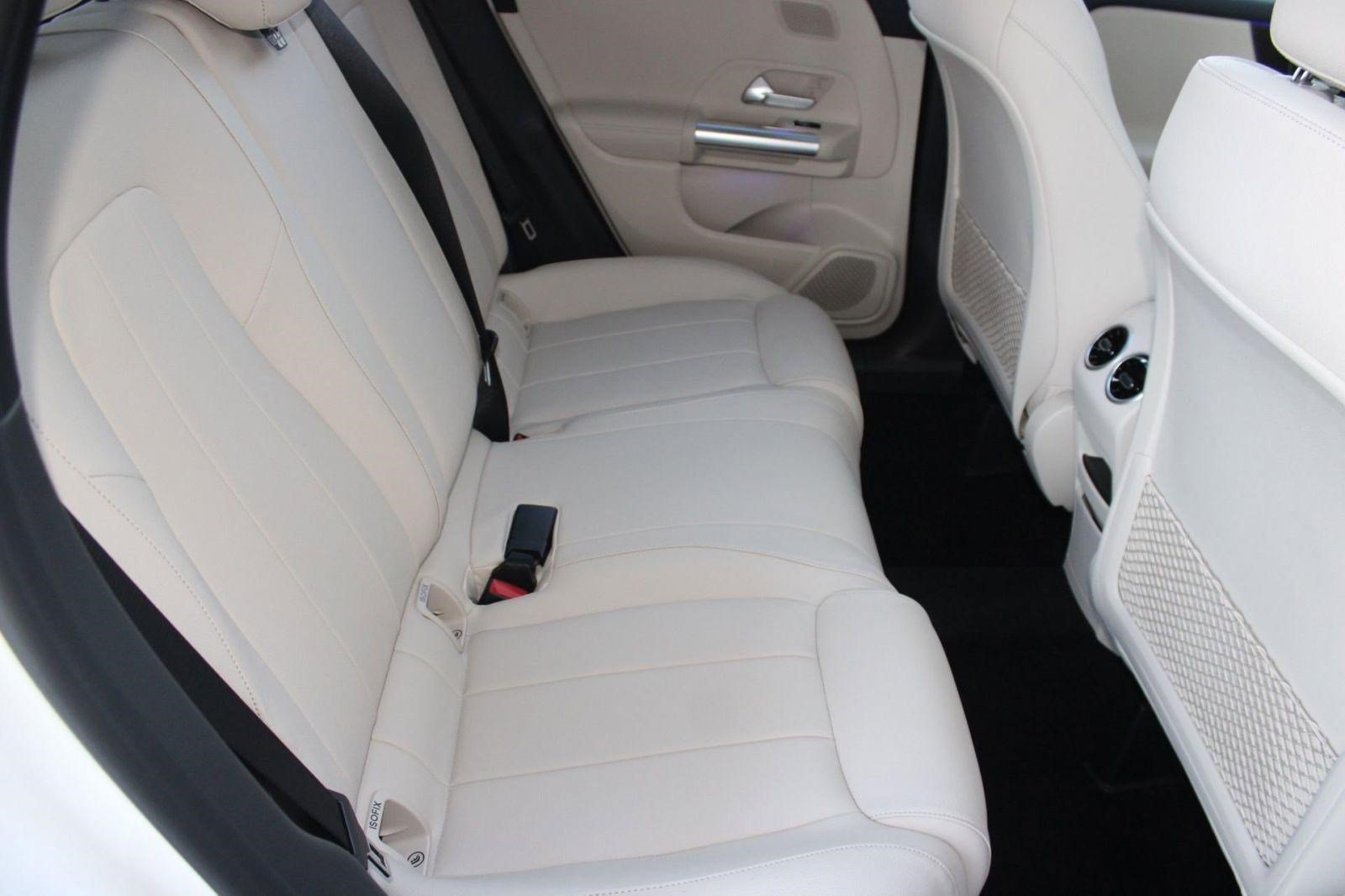 Used 2026 Mercedes-Benz GLA 250 image 30