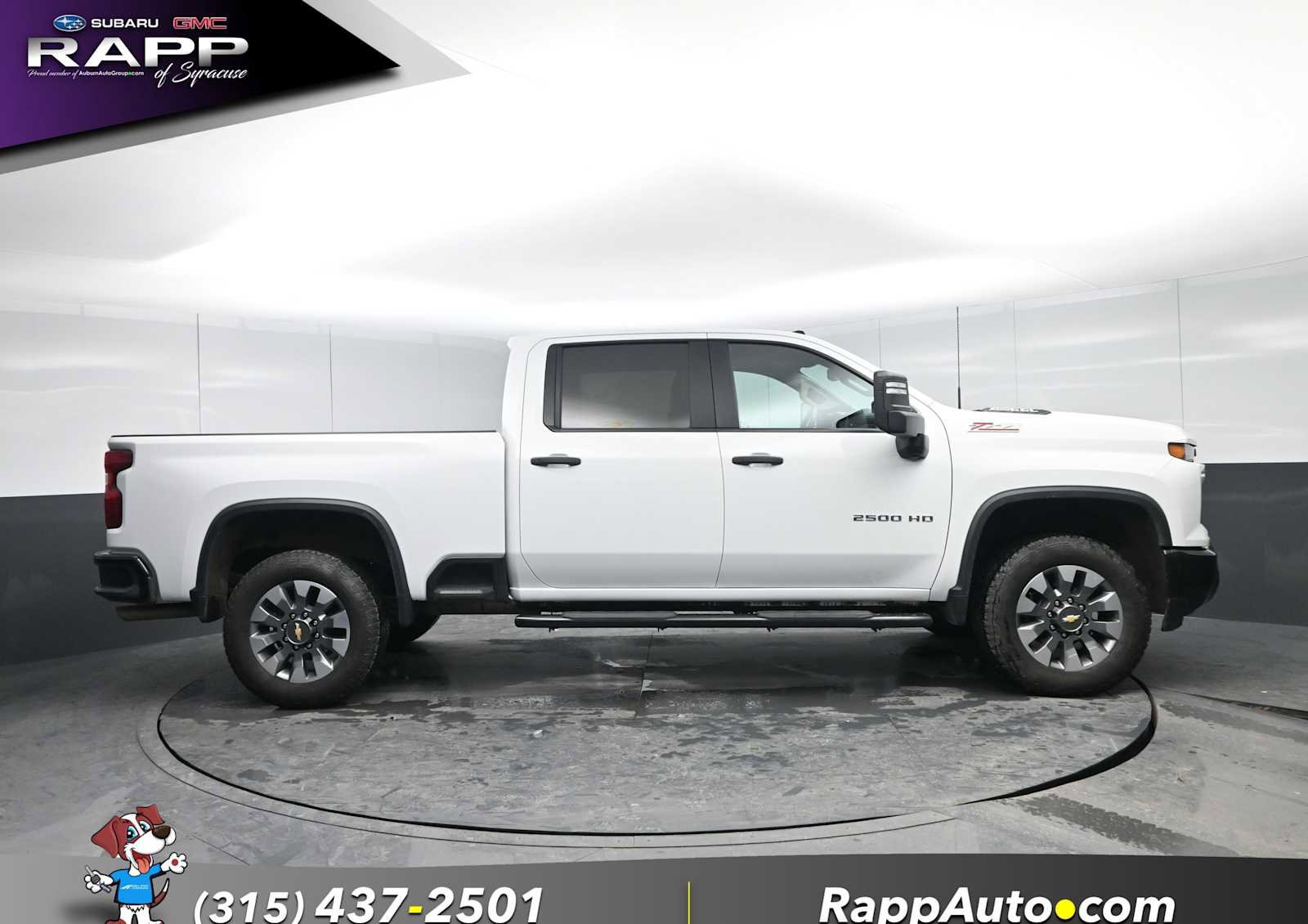 Used 2024 Chevrolet Silverado 2500 Custom w/ Custom Value Package image 3
