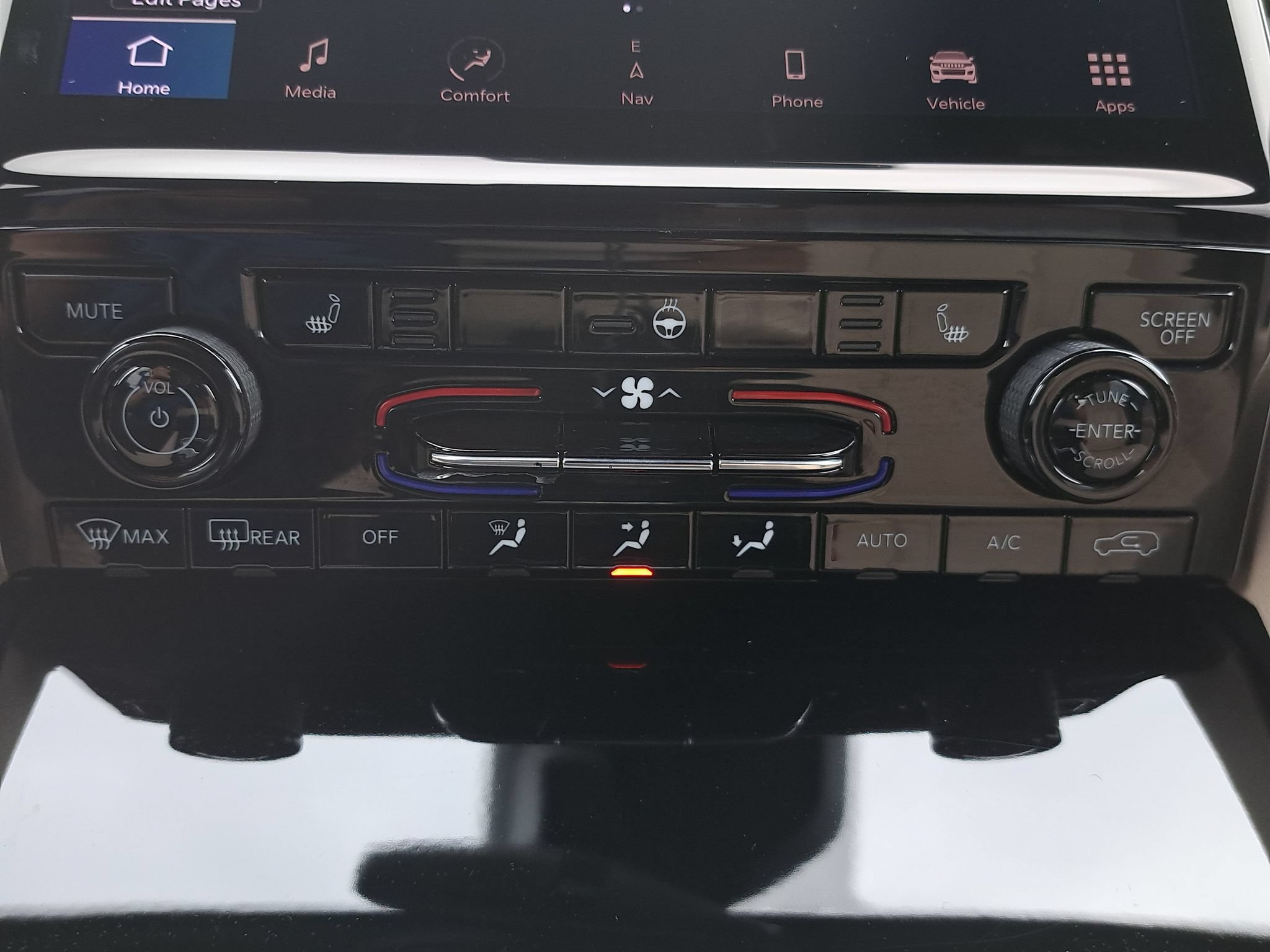 Certified 2025 Jeep Grand Cherokee Limited AWD/4WD image 23