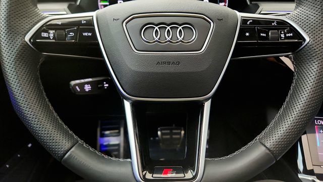 Used 2024 Audi Q8 e-tron Prestige AWD/4WD image 62