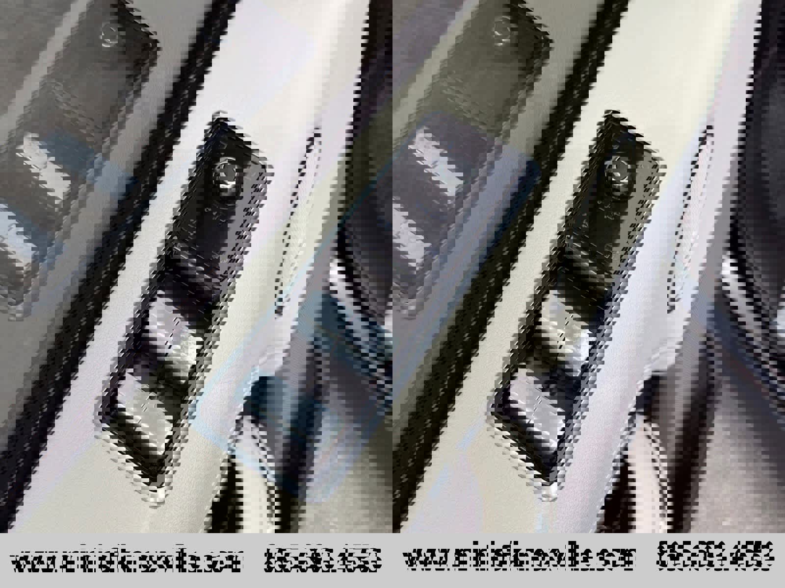 Used 2020 Land Rover Range Rover HSE image 13