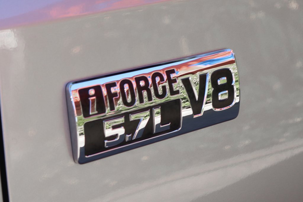 Used 2017 Toyota Tundra SR5 image 48