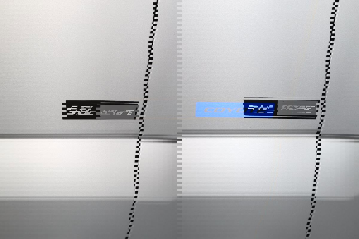 Used 2018 Ford F150 XLT w/ Equipment Group 301A Mid image 9