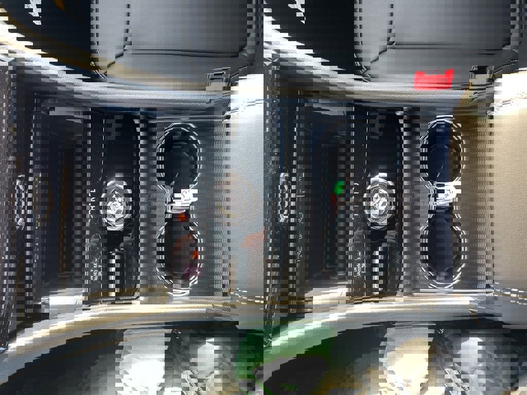 New 2026 Jeep Grand Cherokee Limited image 33