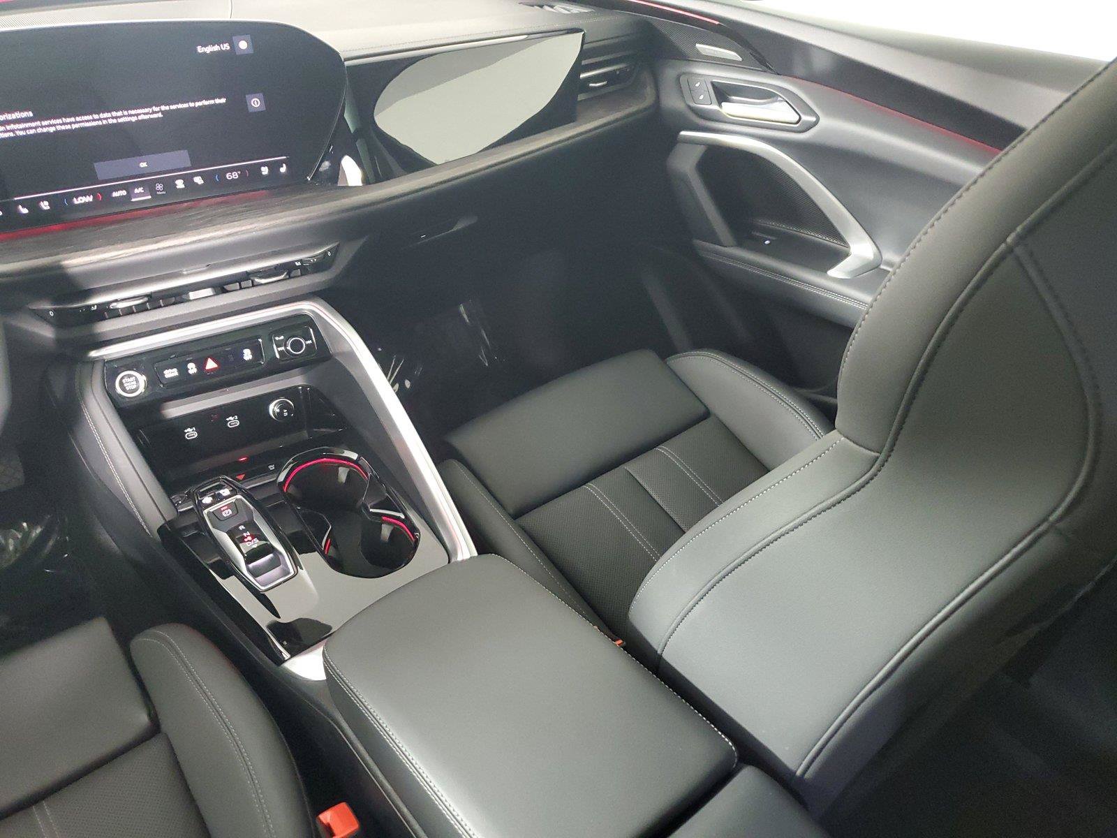 Certified 2025 Audi Q5 Premium w/ Premium Plus AWD/4WD image 17